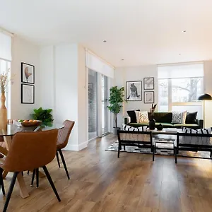  Apartment The Hoxton Docks - Modern & Bright 1bdr Flat With Study & Balcony
